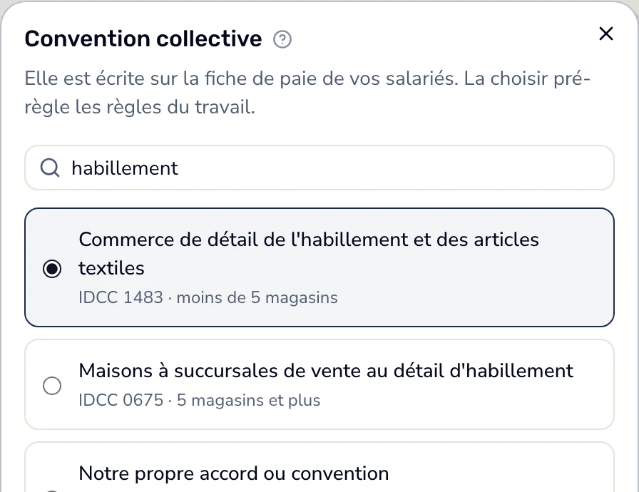 Dans Smarly, la fenêtre « Convention collective » : « habillement » cherché, la 1483 choisie (moins de 5 magasins), la 0675 juste en dessous (5 magasins et plus).