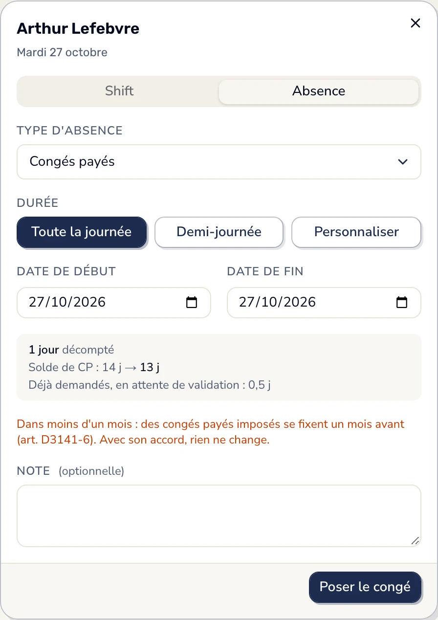 Dans Smarly, un congé payé posé par le responsable pour dans trois jours : « Dans moins d'un mois : des congés payés imposés se fixent un mois avant (art. D3141-6). Avec son accord, rien ne change. »